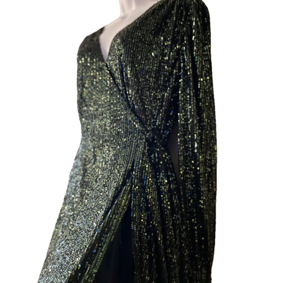 In Loom Morning Lavender Sequin Wrap Dress Size 1x - Picture 3 of 9